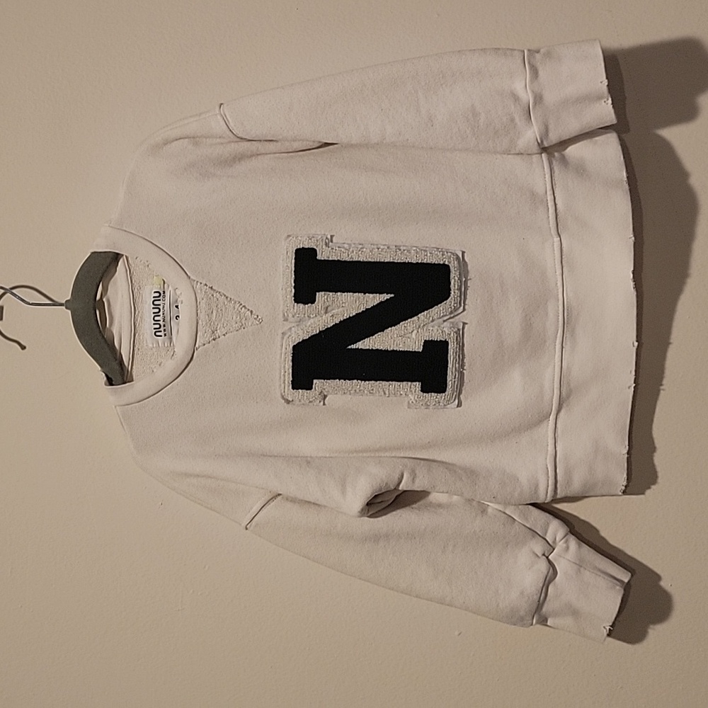 Nununu 3-4 years sweatshirt no hood